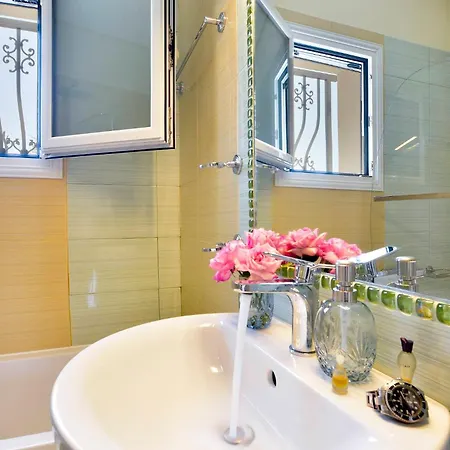 Sunflower Modern By Corfuescapes Apartment *